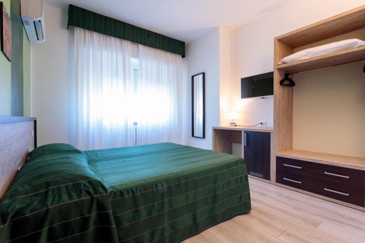 Hotel Bellavista Porto San Giorgio Esterno foto