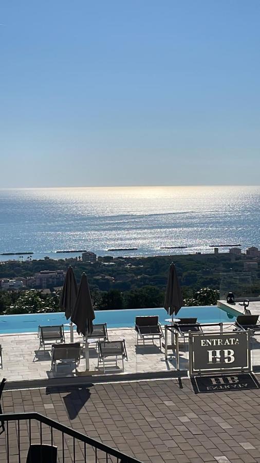 Hotel Bellavista Porto San Giorgio Esterno foto